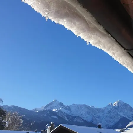 Appartement Bunter Hirsch Im Garmischer Zentrum *