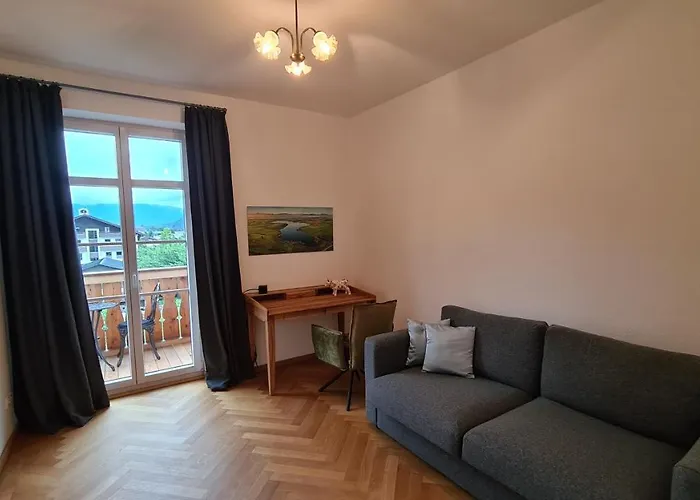 Bunter Hirsch Im Garmischer Zentrum Apartment *